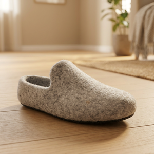 Pantuflas Unisex de Fieltro de Lana Merino para Interiores, Hechas a Mano, Ligeras y Suaves, con Suela de Cuero Genuino, Cálidas para Todas las Estaciones - Product Image 3