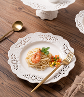 Assiettes à dessert en céramique écologiques, durables, polies, à motifs en relief, ajourées, pour fêtes, mariages, hôtels, vaisselle moderne haut de gamme