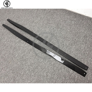 Faldones Laterales Estilo V de Fibra de Carbono Húmeda con Acabado Brillante y Tejido Twill, Envasados al Vacío, para GTR R35 2017-2020, Ajuste 1:1, 6 Meses de Garantía - Product Image 4