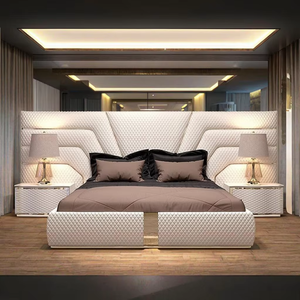 ชุดเฟอร์นิเจอร์ห้องนอนดีไซน์หรูหราทันสมัยจาก Lj Furniture เตียงคิงไซส์หุ้มหนังแท้ - Product Image 1