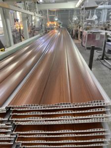 Honduras El Salvador <span class=keywords><strong>Pvc</strong></span> Techo Pared Techo Interior Tablilla <span class=keywords><strong>Pvc</strong></span> Panel de techo de <span class=keywords><strong>madera</strong></span> Tablero <span class=keywords><strong>Pvc</strong></span> Listón para <span class=keywords><strong>cielo</strong></span> <span class=keywords><strong>falso</strong></span> - Product Image 3