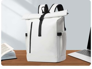 Mochila de Lujo Minimalista con Marco Externo de Nailon, Cierre de Cremallera y Broche, Impermeable, Unisex, 20-37L, para Uso Diario - Product Image 4