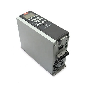 Variateur de fréquence AC VLT 131B0040, contrôleur de moteur, automatisation industrielle pour machine - Product Image 1