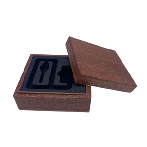 Caja de madera de sándalo tallada a mano con elegancia Belleza atemporal hecha a mano con servicios de fabricación de serenidad ofrecidos - Product Image 3