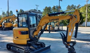 Mini Excavadora Hidráulica de 3 y 4 Toneladas 9035E 9035FZTS a Precio Económico, con Motor, Bomba y Caja de Cambios de Alta Eficiencia - Product Image 6