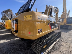 Le Japon a utilisé l'excavatrice hydraulique de Caterpillar 320D 320D2 poids d'opération de 20 tonnes avec le matériel de construction d'occasion de moteur - Product Image 5