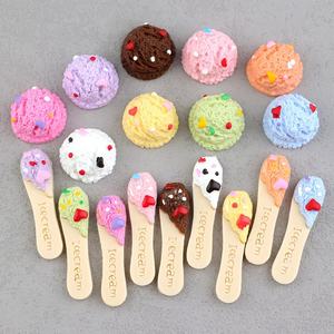 Superventas: Molde de resina artístico pintado a mano con patrón de cuchara de helado, accesorios, horquilla, colgante y escultura para decoración - Product Image 1