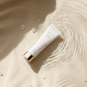 Lulubeu Active Care Face Peeling Gel antienvejecimiento para pieles ásperas y opacas - Product Image 3