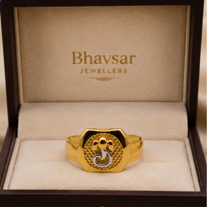 22K Gold <b>Mens</b> Signet <b>Ring</b> Traditional Designer Gold <b>Ring</b> Elegant Yellow Gold Jewelry <b>for</b> Wedding Party Daily Wear Traditional - Product Image 5