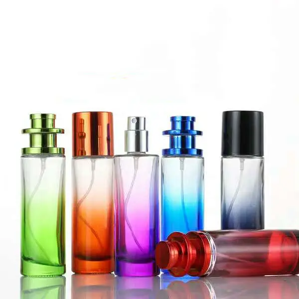 Factory Produced Hot Sale Refillable Empty Glass Perfume Bottle with Spray