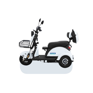 Triciclo eléctrico para pasajeros adultos, scooter de tres ruedas con almacenamiento, triciclo de carga con asiento trasero, triciclo eléctrico de carrocería abierta - Product Image 1