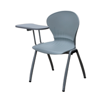 Chaise de bureau de style moderne de haute qualité avec cadre en métal Chaise visiteur empilable avec salle de conférence en plastique Caractéristiques de formation