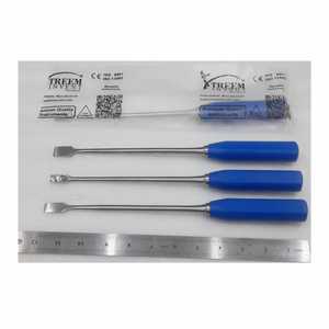 ชุดเครื่องมือผ่าตัด XTREEM INVENT Surgical Osteotome 3 ชิ้น ด้ามจับสีน้ำเงิน แบบใช้มือ ได้รับมาตรฐาน CE ISO13485 สำหรับการผ่าตัดทั่วไป รุ่น XI-85471 ระดับ Class I - Product Image 2