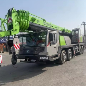 Grúa Hidráulica sobre Camión Zoomlion ZTC500T de 50 Toneladas, Bien Mantenida, Elevación Eficiente, Motor Weichai Original para Trabajos en Sitio - Product Image 1