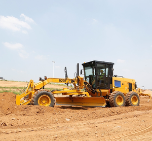 Niveladora de Marca Reconocida de 200 CV SEM920F, Sistema Hidráulico Compacto, Eficiente y Fácil de Usar - Product Image 6
