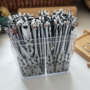 Limpiadores de oídos de tiendas de 1 y 2 yuanes, limpiadores de oídos metálicos plateados, limpiadores de oídos huecos, limpiadores de oídos en caja, limpiadores de oídos grandes. - Product Image 2