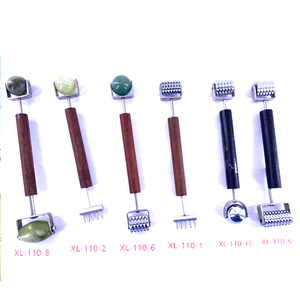 Masajeador Facial de madera y acero inoxidable, rodillo de masaje corporal de Metal con esfera con <span class=keywords><strong>rueda</strong></span> Espinosa - Product Image 2