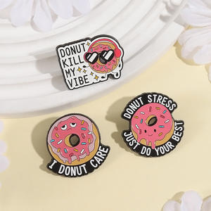 Ensemble d'épingles en émail amusantes en forme de donut rose, avec citations sarcastiques et humoristiques, pour les amateurs de nourriture et comme accessoire décontracté - Product Image 3