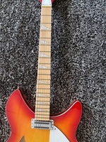 Gitar Elektrik Weifang Rebon 6 Senar Ricken 330 Warna Cherry Sunburst