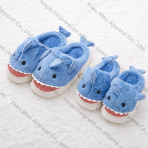 Chaussons de maison en peluche Fuzzy Concha Cozy <span class=keywords><strong>Shark</strong></span> pantoufles d'hiver unisexe - Product Image 2