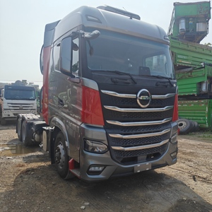 <span class=keywords><strong>Camion</strong></span> tracteur Beijing Fuxing 580 CV neuf/d'occasion 6x4 de luxe avec boîte automatique AMT, tête de remorque, tracteur routier comparable à Scania/Volvo - Product Image 2