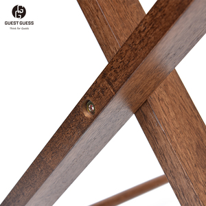 Porte-bagages pliable compact en bois durable, style moderne de luxe de qualité hôtelière, finition noyer, étagère multifonctionnelle - Product Image 5