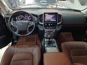 <span class=keywords><strong>Toyota</strong></span> <span class=keywords><strong>Land</strong></span> <span class=keywords><strong>Cruiser</strong></span> GXR <span class=keywords><strong>V8</strong></span> 2023, transmission automatique parfaite, voiture d'occasion - Product Image 5