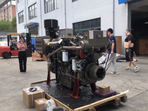 <span class=keywords><strong>Moteur</strong></span> diesel marin Yuchai YC6T540 540 <span class=keywords><strong>CV</strong></span> pour bateaux de pêche et bateaux de travail - Product Image 3