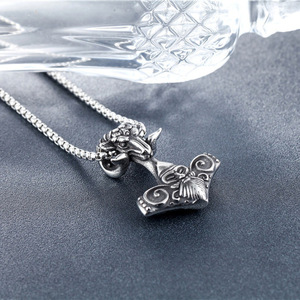 Nouveau Collier Unisexe en Acier Inoxydable Style Hip-Hop Rétro Européen et Américain, Chaîne Bambou, Pendentifs en Alliage, Pendentif Totem Corne, Meilleure Vente - Product Image 4