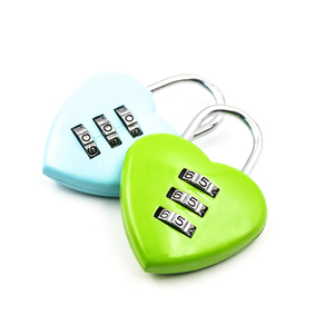 YH1245 Grand cadenas en plastique rouge en forme de cœur, grand format, cadenas en forme de cœur - Product Image 6