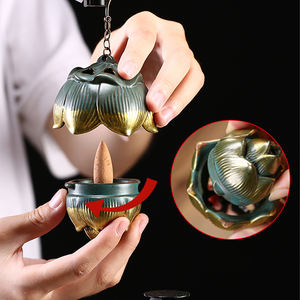 Brûleur d'encens en céramique à refoulement Vente en gros Brûleur suspendu zen de luxe avec cascade LED - Product Image 6