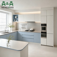 Desain Lemari Kaca Modern 2026, Lemari Dapur Warna Polos Berlapis Lacquer, Kualitas Tinggi, Terjangkau, Buatan Khusus dengan Island