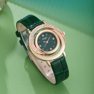 Montre à quartz diamant <span class=keywords><strong>de</strong></span> luxe pour femmes avec ceinture à motif serpent nouvelle mode ensemble <span class=keywords><strong>de</strong></span> bijoux <span class=keywords><strong>feuille</strong></span> bracelet en cuir - Product Image 6