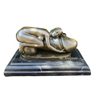 Op Maat Gemaakte Messing Hete Gietende Bronzen Liegende Dame Naakten Kunstsculpturen - Product Image 1