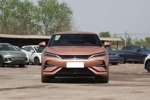 BYD Song <span class=keywords><strong>L</strong></span> 2024 <span class=keywords><strong>2023</strong></span> Chine Hot-Selling 4WD New Energy Vehicle Electric Commute avec 662km Autonomie <span class=keywords><strong>Prix</strong></span> - Product Image 3