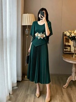 Robe plissée la plus vendue avec manches chauve-souris et design à franges, ceinture à pétales de fleurs 3D, robe pour femmes en taille extra-large