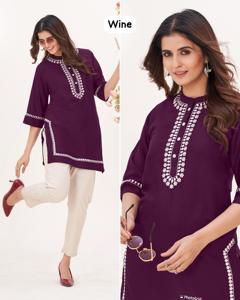 Tops occidentales de diseñador para damas con elegantes vestidos casuales de trabajo con bordado Kurti para Regula Wear de India - Product Image 4