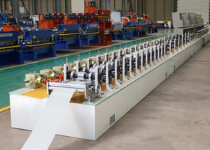 מכונת תריס גלילה מפוליאוריתן (<span class=keywords><strong>PU</strong></span>) למפעל 77, מחיר מכונת תריס לדלת <span class=keywords><strong>PU</strong></span> - Product Image 3