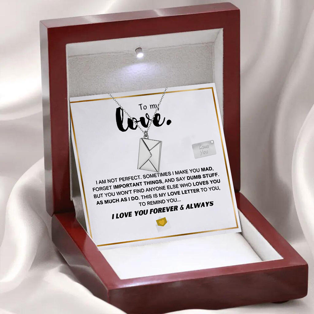 Yove Necklace (Silver) + Card Light Box