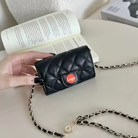 Tas Headphone Desainer Mewah untuk Airpods 1/2 3 4 dengan Penutup Tombol Pelindung, Dompet Pendek & Tas Selempang untuk Unisex
