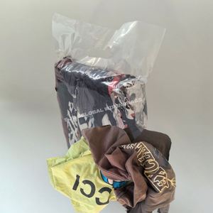 IMPA 232909 Trapos de Algodón Multicolor Desgastados para Limpieza Industrial, Bolsas de 1KG, 10KG, 20KG, 100KG para Empresas de Limpieza - Product Image 1