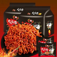 Factory Best Selling Spicy Hot Chicken Flavor Instant Ramen Food for Quick Snacks