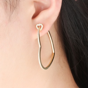 Fashion Jewelry Eco-friendly Copper Gold Plated Micro Pave Zircon High Quality Dainty Non Tarnish Big Heart Shape Hoop Earring - Product Image 4