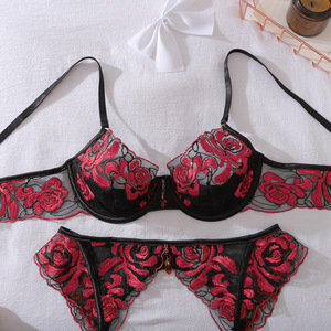 AY178 2025 di lusso con ricamo a forma di rosa rossa per il controllo della moda pizzo trasparente in rete <span class=keywords><strong>Lingerie</strong></span> nera satinata aperta <span class=keywords><strong>Lingerie</strong></span> - Product Image 4