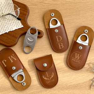 En stock: estuche para guardar cortadores de cigarros, cortador de cigarros de acero inoxidable, estuche protector de PU, nombre grabado con láser, un regalo para amantes de los cigarros - Product Image 2