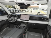 Mobil Baru Teramont 2025 Model 380TSI 4WD Edisi Premium SUV 7-Kursi Jiben Auto R19 Sunroof Panoramic