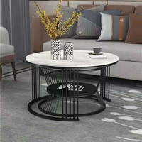 Ensemble de tables basses modernes intelligentes, rondes, extensibles, gigognes, en métal doré et marbre blanc, multifonctionnelles et personnalisables pour salon