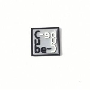 Fabricante Chino de Parches de Goma 3D Personalizados con Logotipo, Parches de PVC Bordados para Ropa y Jeans - Product Image 1