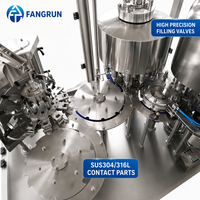 Machine de remplissage automatique de liquides pour bouteilles en verre PET d'eau potable pure minérale de qualité alimentaire 304, avec rinçage et bouchage automatiques
