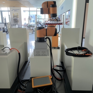 Robot Palettiseur Automatique pour Entrepôt, 6 Axes, AUBO Is25, Plug & Play, avec Pince à Ventouse, AUBO-iS25 Is - Product Image 3